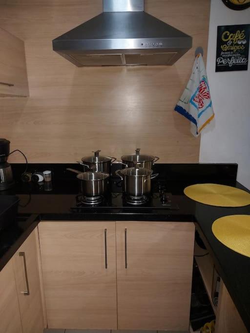 Apartamento Apto Av. Ipiranga Com 1 E Internet 300 Mb. São Paulo