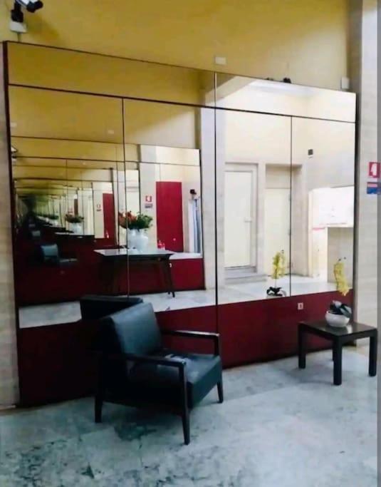 Apartamento Apto Av. Ipiranga Com 1 E Internet 300 Mb.