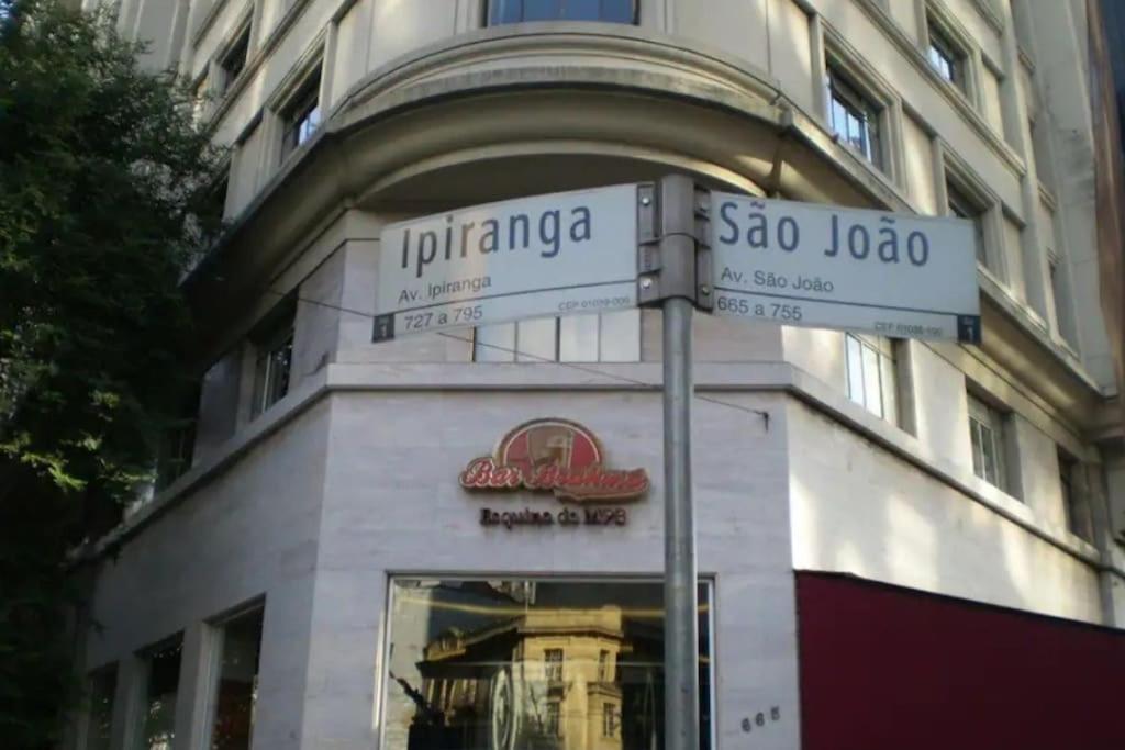 Apto Av. Ipiranga Com 1 E Internet 300 Mb. * São Paulo